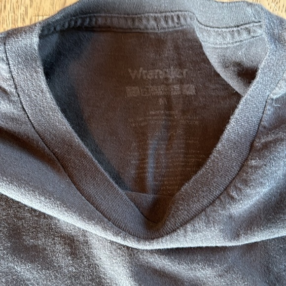 Wrangler shirt - Picture 3 of 7